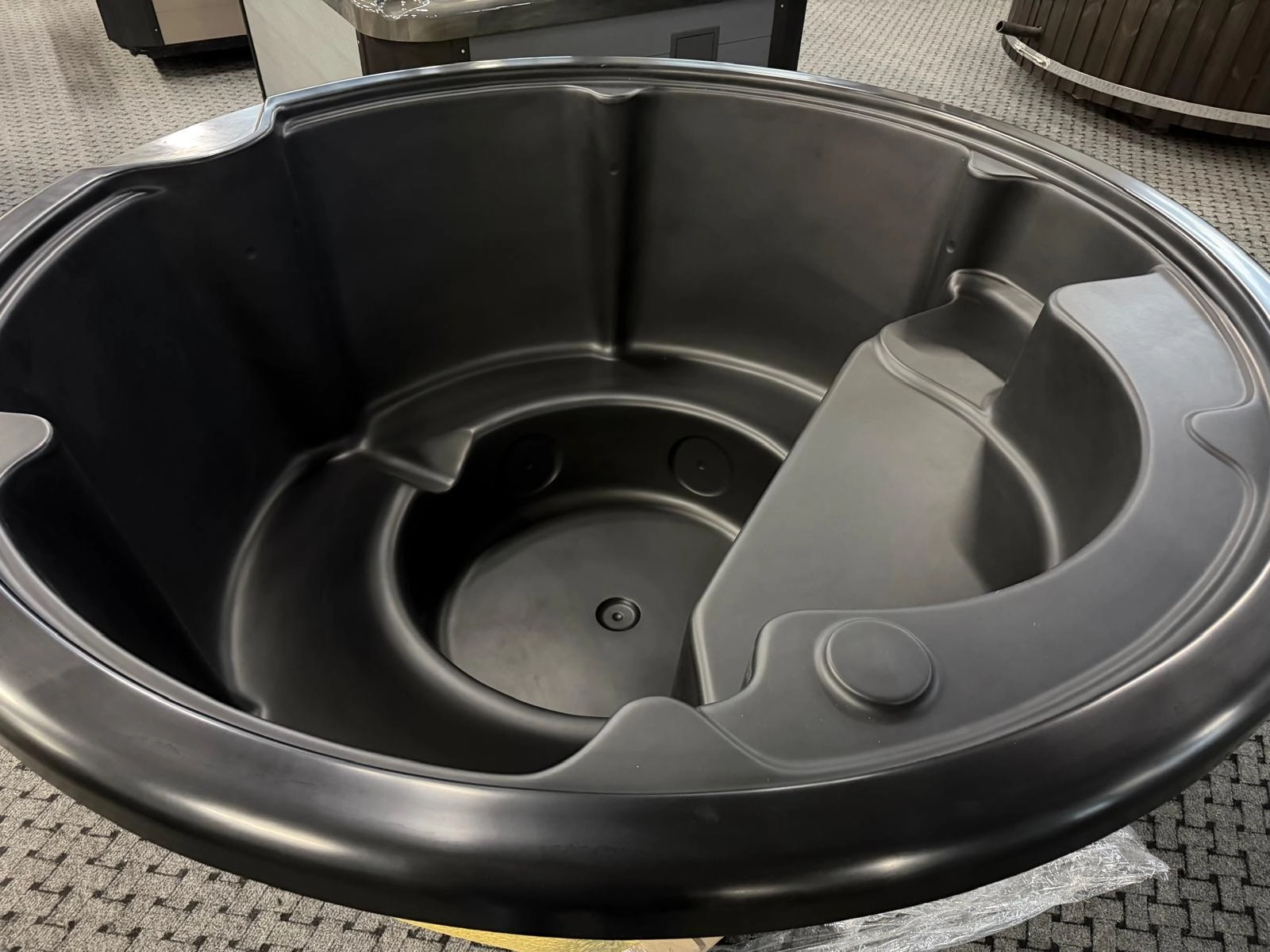 Brokuotas įdėklas 225 cm